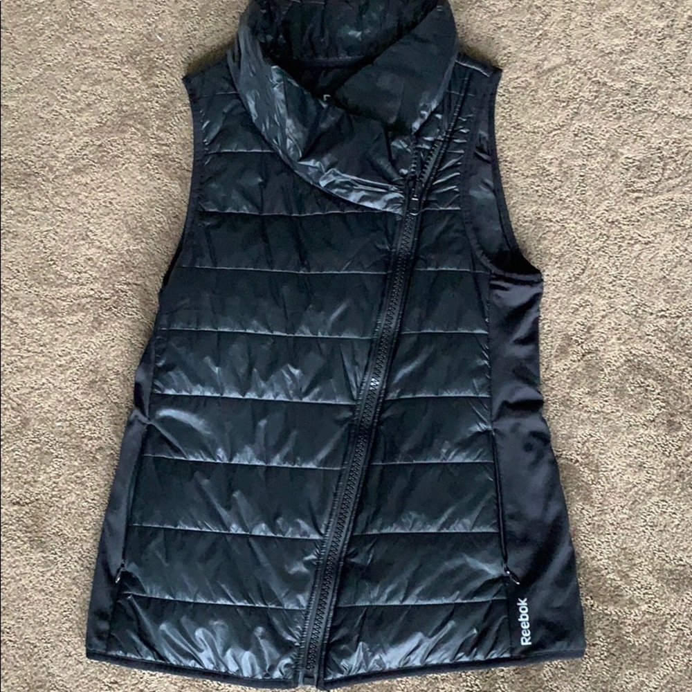 Reebok black vest